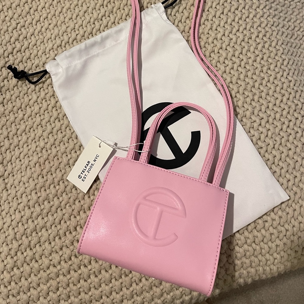 telfar small bubblegum shopping bag